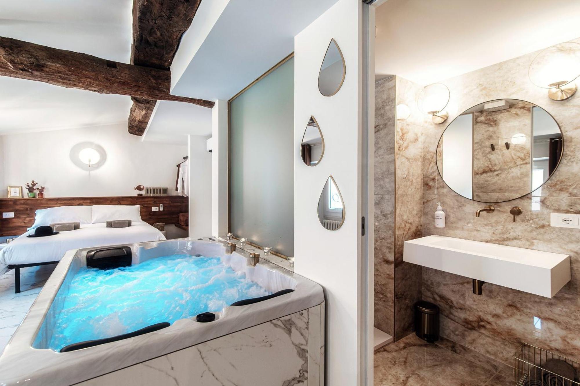 Sahara & Amazzonia Luxury Rooms- The House Of Travelers Como Exterior foto